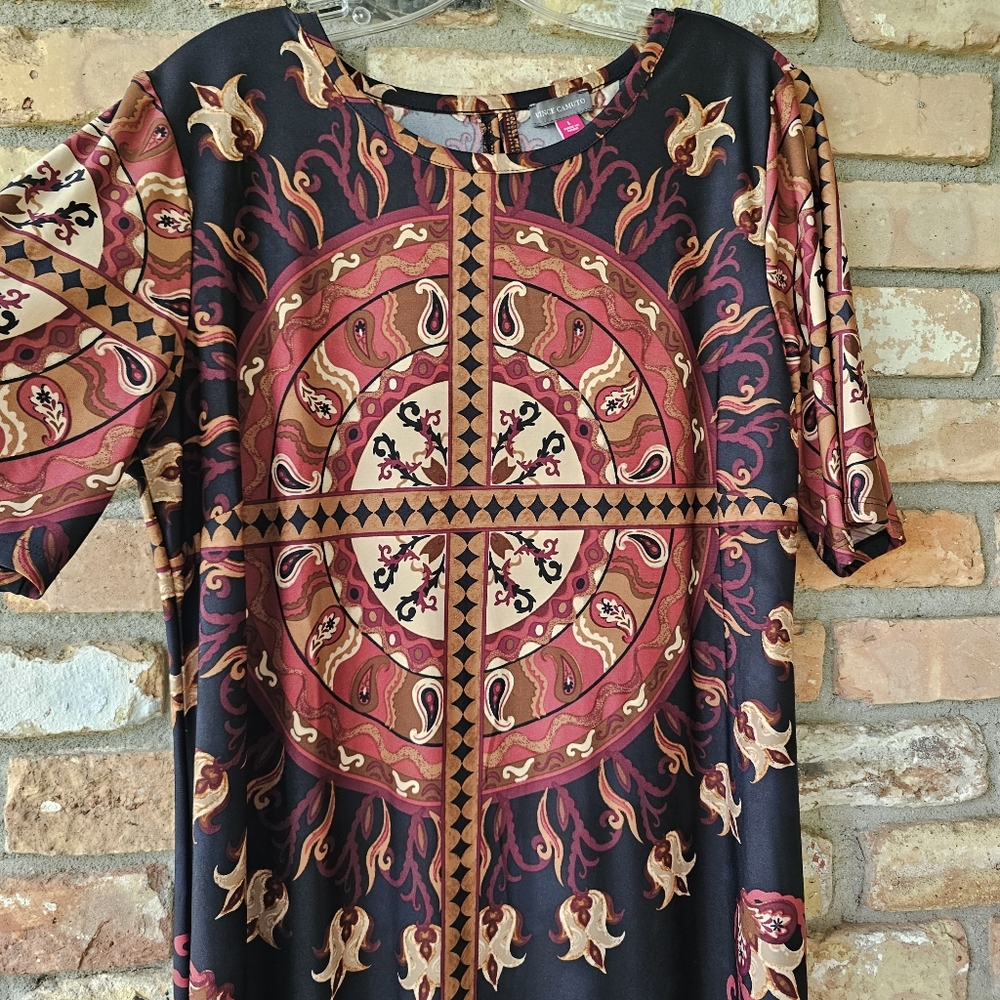 Short Sleeved Medalion Maxi Dress Rust And Black - Picture 6 of 12